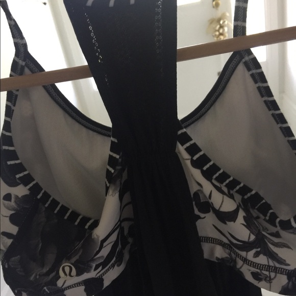 Lululemon Top - Picture 3 of 3